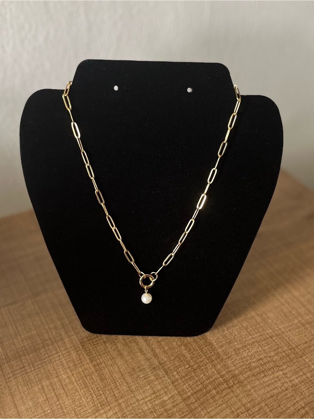 Paperclip charm holder Necklace with Pearl Pendant - Women Jewelry - Picture 2 of 5